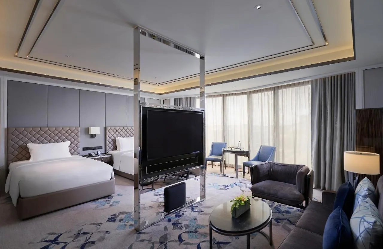 Hotel Okura Manila At Newport World Resorts パサイ 5*,