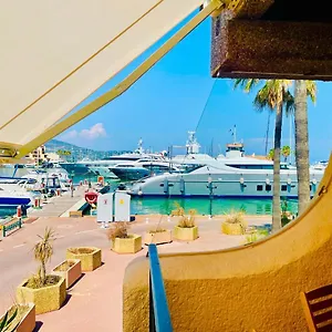 Marinesappartement-yachts View, 100m Beach, Fiber Wifi High Speed , Saint-Tropez France